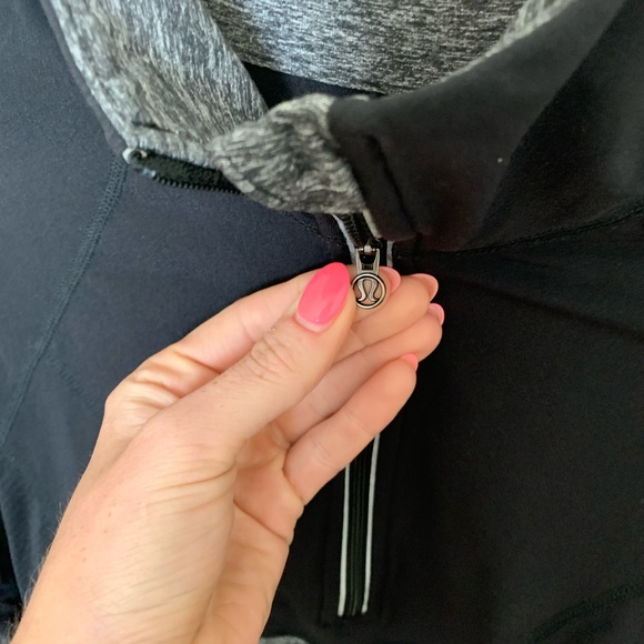 Lululemon half zip jacket 4 - Picture 2 of 7